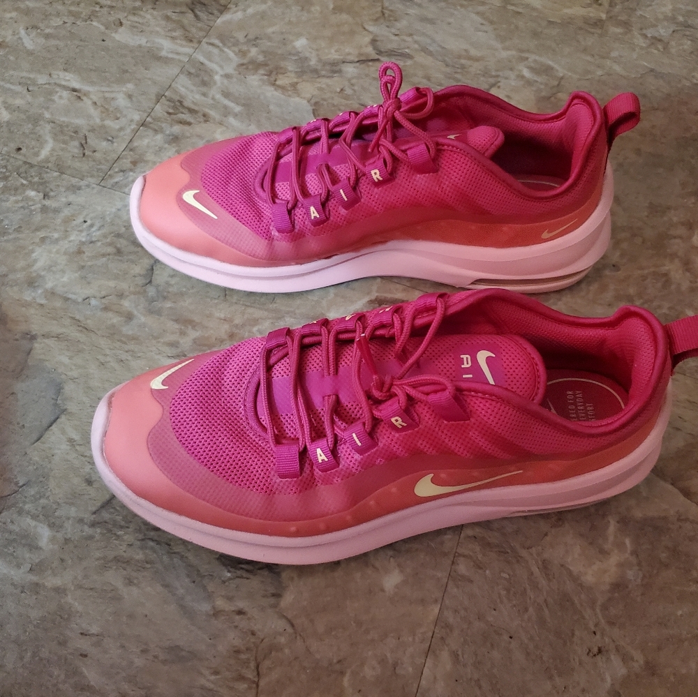 Nike Air Max